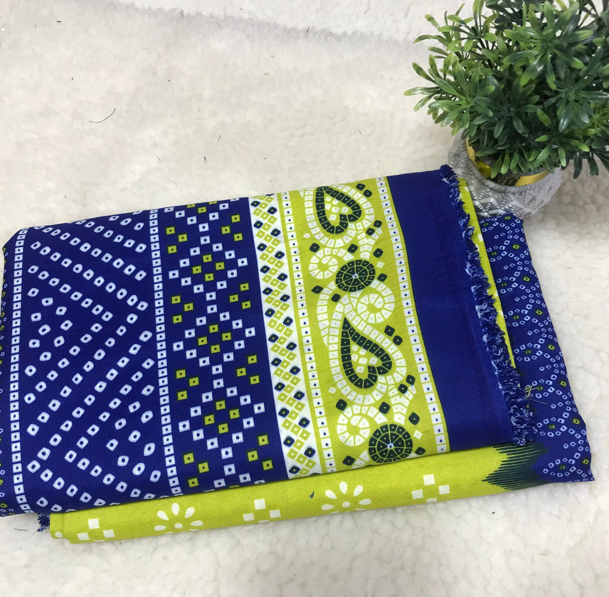 πΈFLORAL PRINTS β 2 PCS UNSTITCHEDπΈ