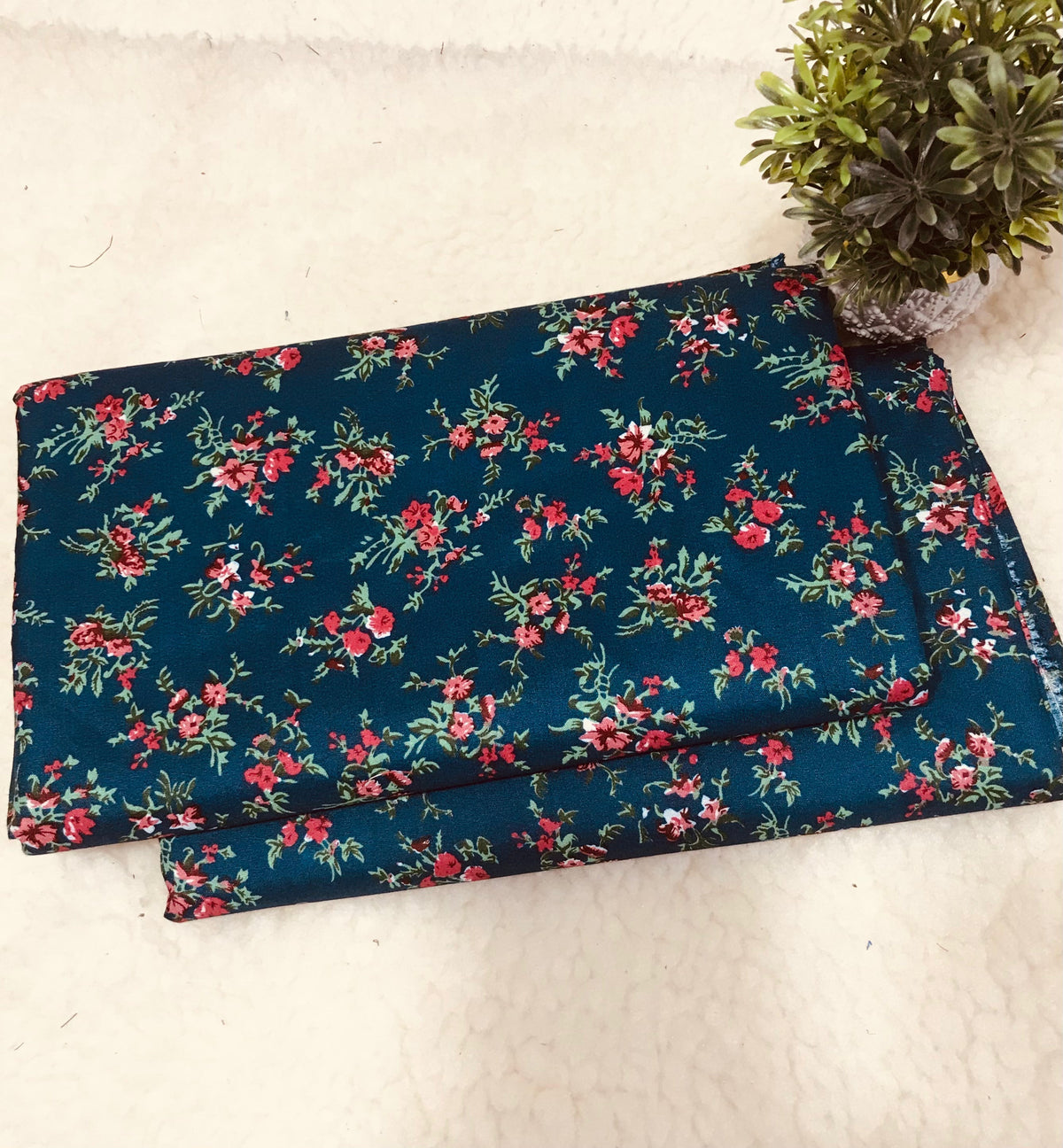 πΈFLORAL PRINTS β 2 PCS UNSTITCHEDπΈ